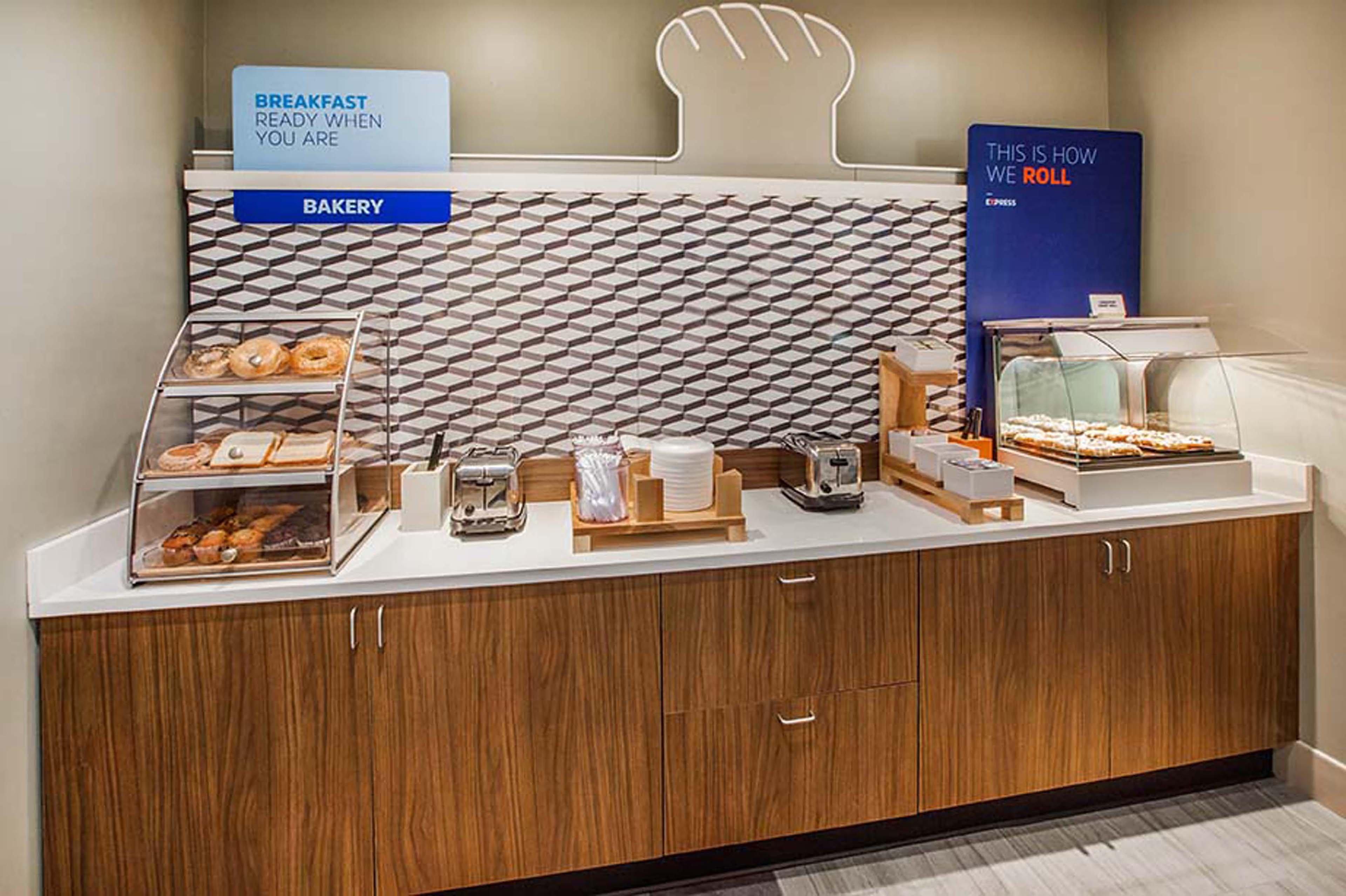 Holiday Inn Express & Suites Litchfield By Ihg Esterno foto