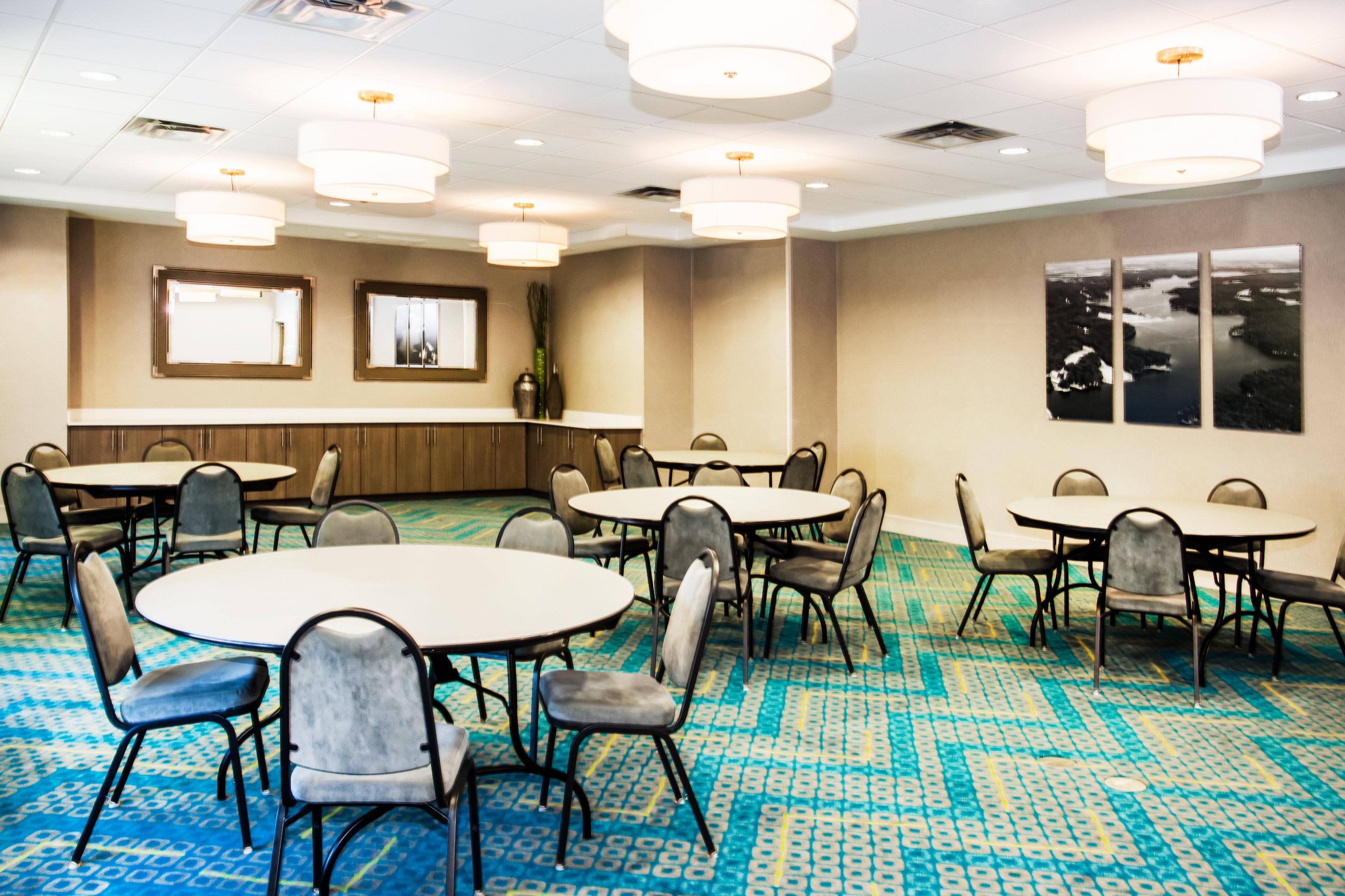 Holiday Inn Express & Suites Litchfield By Ihg Esterno foto