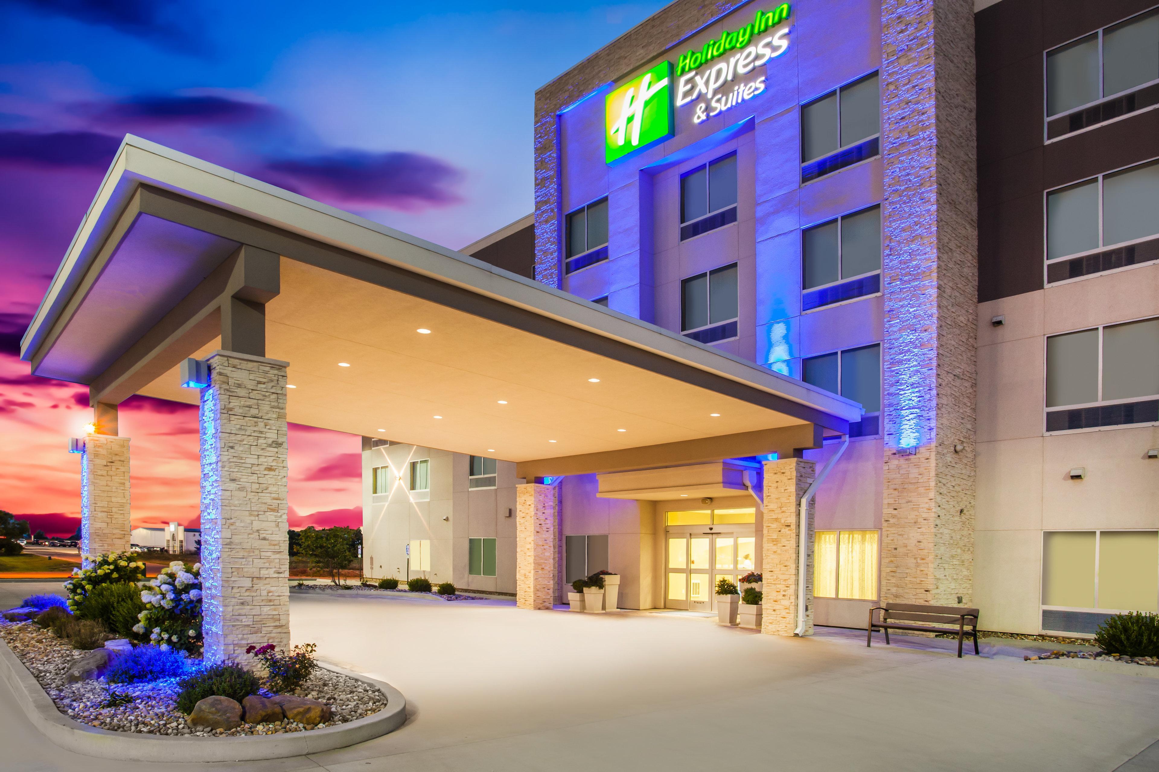 Holiday Inn Express & Suites Litchfield By Ihg Esterno foto