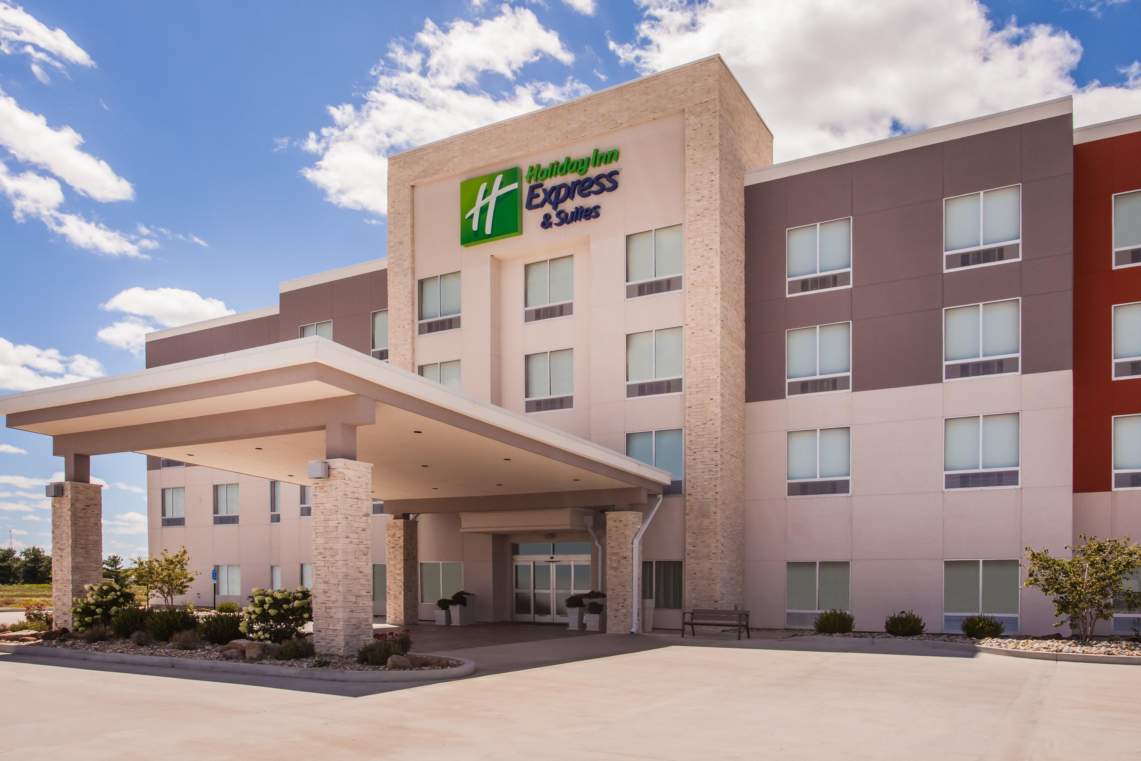 Holiday Inn Express & Suites Litchfield By Ihg Esterno foto