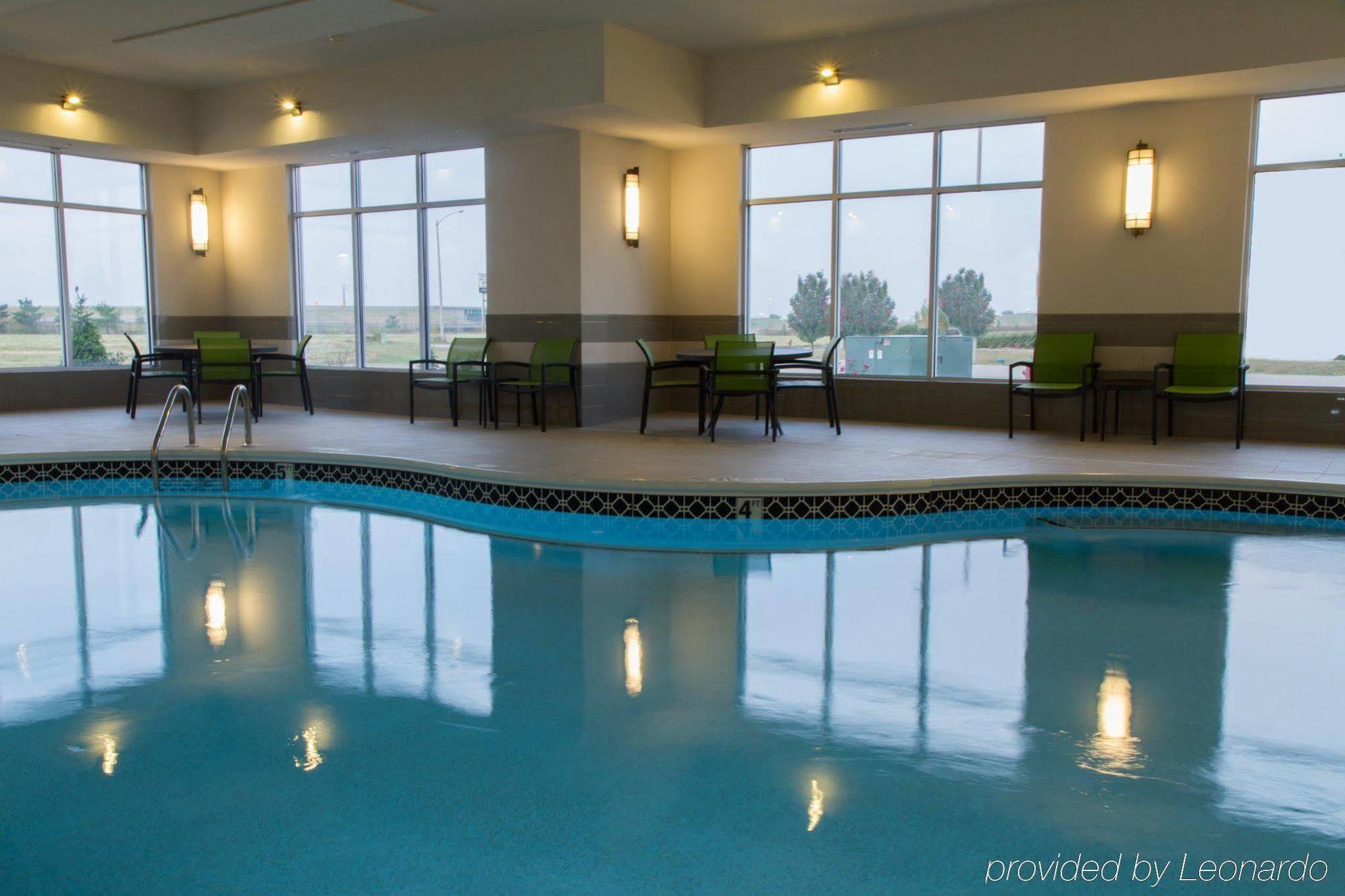 Holiday Inn Express & Suites Litchfield By Ihg Esterno foto