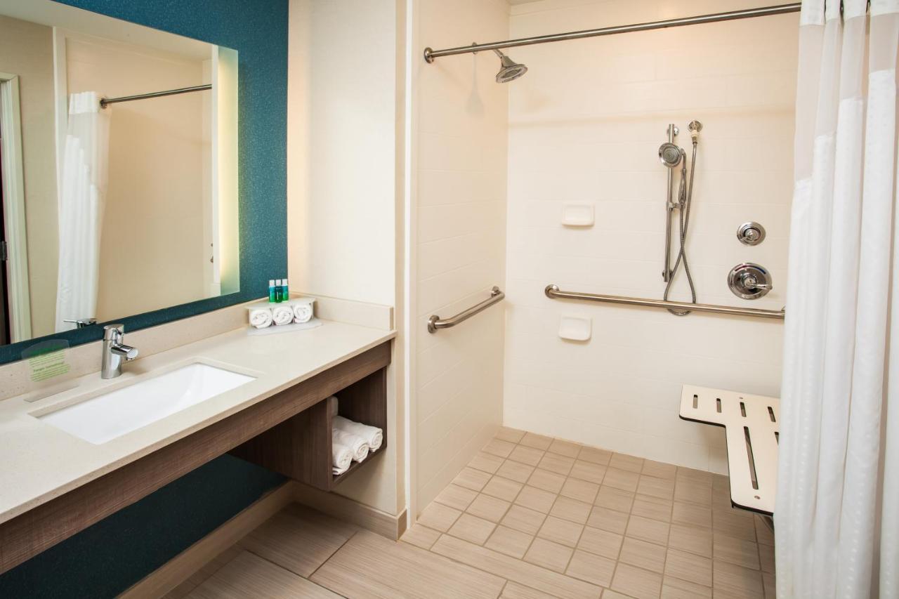 Holiday Inn Express & Suites Litchfield By Ihg Esterno foto